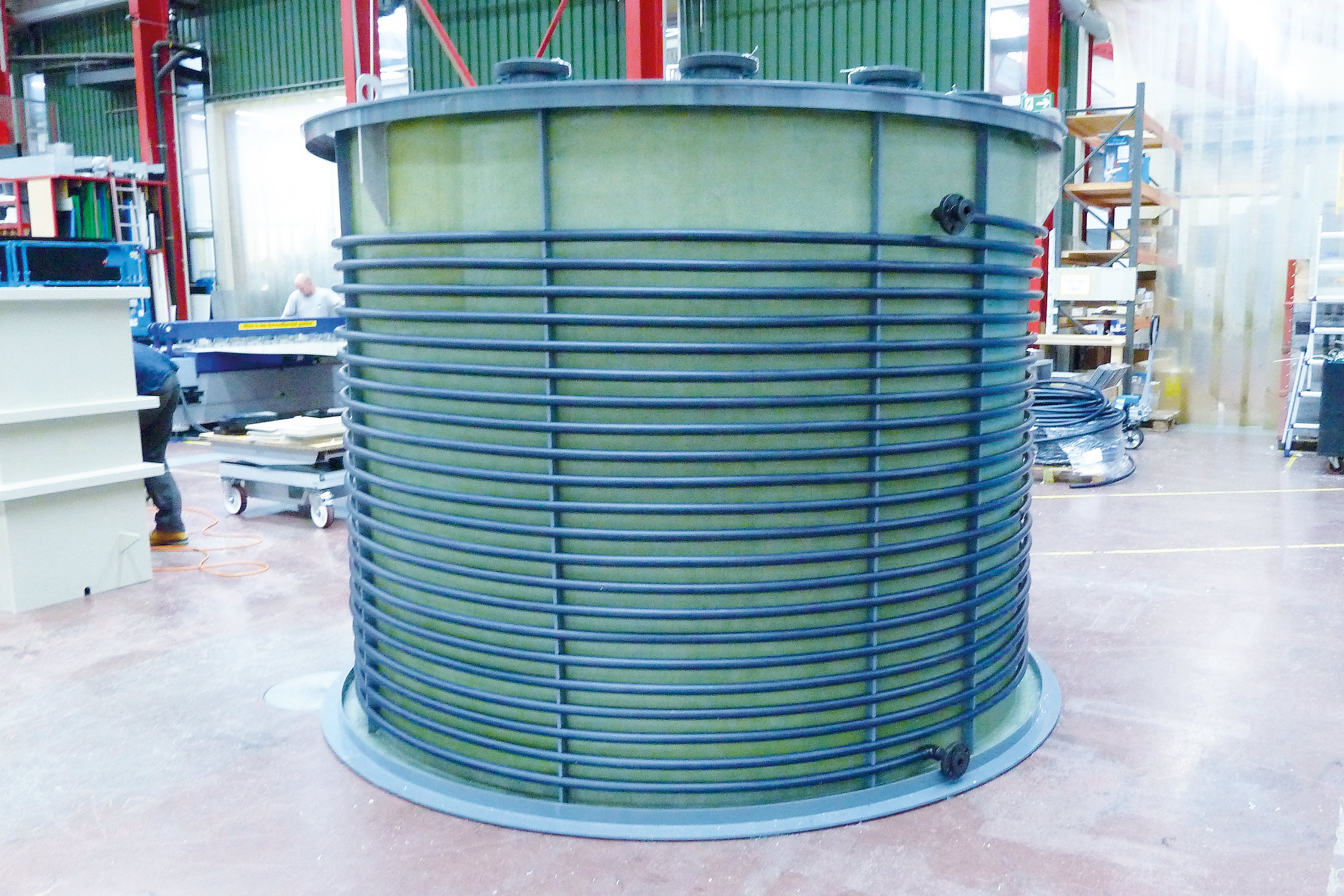 Plastic chemical vessels reinforced with GRP with cooling coils on the outer jacket - Colasit  